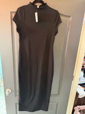 Bar III Black Mock-Neck Cap-Sleeve Midi Dress